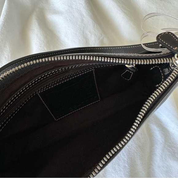 Vintage Y2K Coach Black Leather Coquette Mini Demi Baguette Shoulder Bag - Picture 5 of 6